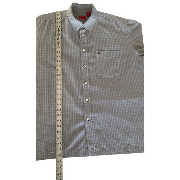 Izod Mens Short Sleeve Button-Up Shirt Gray Plaid Checkered Size XL - Picture 5 of 5